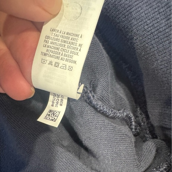 Navy and Blue Chevron Fleece Pullover by AERIE💙cute comfy cozy💙see pic 4 details - Picture 9 of 10